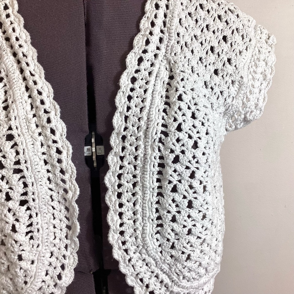 Dressbarn Y2K Crochet Lace Cropped Shrug Bolero Cardigan Vest 1X - Picture 5 of 13